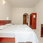 Canadian 3* Laganas
