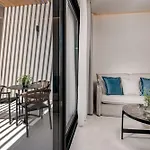 Canadian 3* Laganas