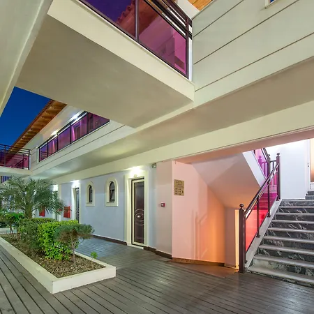 Canadian 3* ラガナス