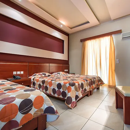 Canadian Hotel