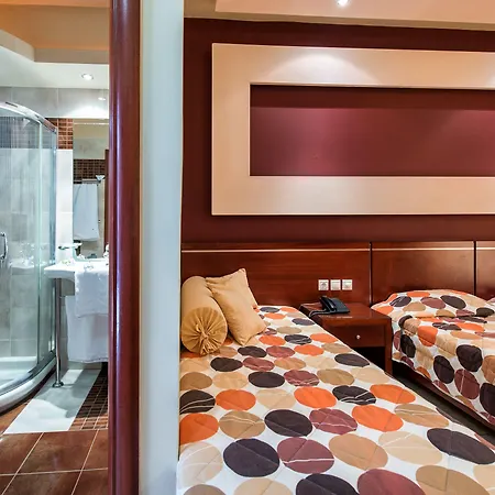 Canadian 3* Laganas