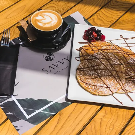 Отель Canadian Лаганас