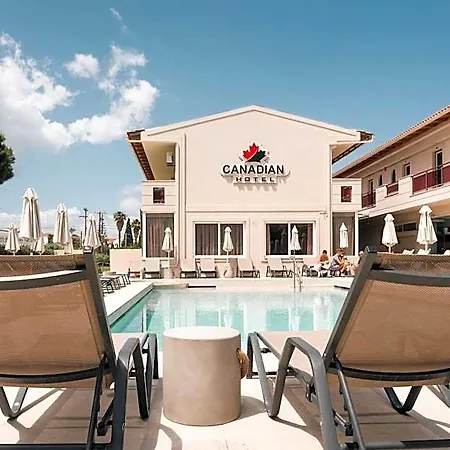 Canadian Hotel 3*