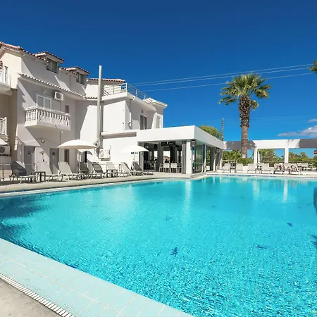 Canadian 3* Laganas