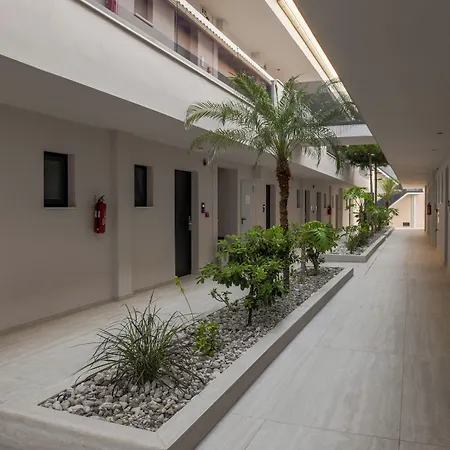 Canadian Hotel Laganas