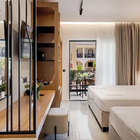 Canadian Hotel Laganas