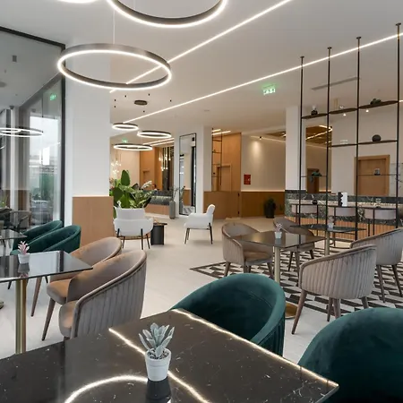 Canadian Hotel Laganas