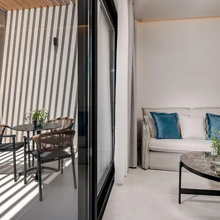 Canadian 3* لاغاناس