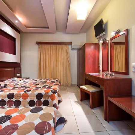 Canadian 3* لاغاناس